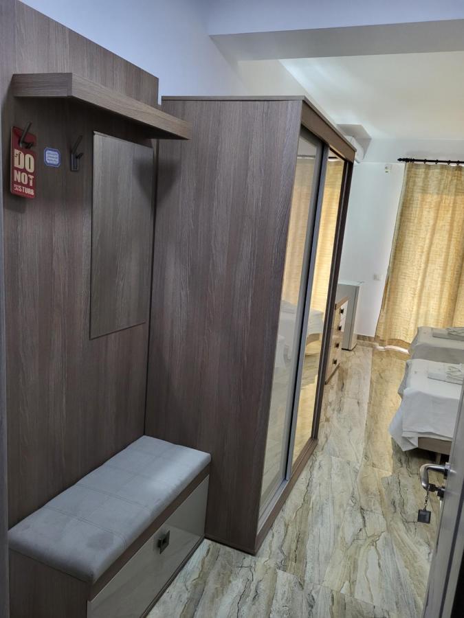 Hotel Damar Costinesti Buitenkant foto