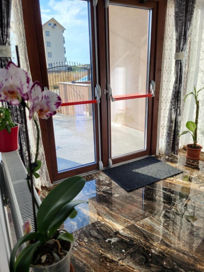 Hotel Damar Costinesti Buitenkant foto