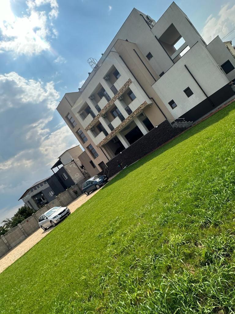 Hotel Damar Costinesti Buitenkant foto