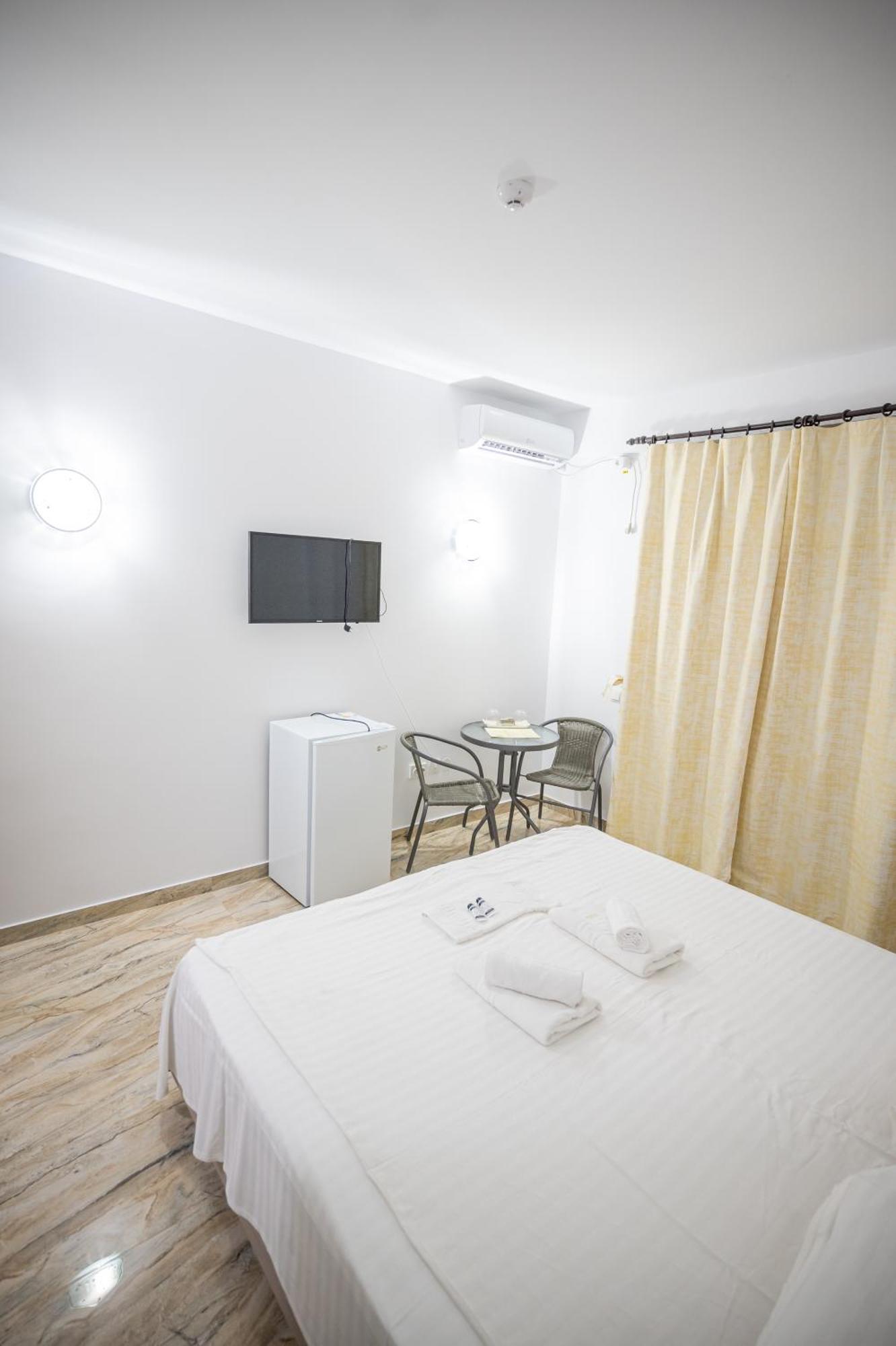 Hotel Damar Costinesti Buitenkant foto