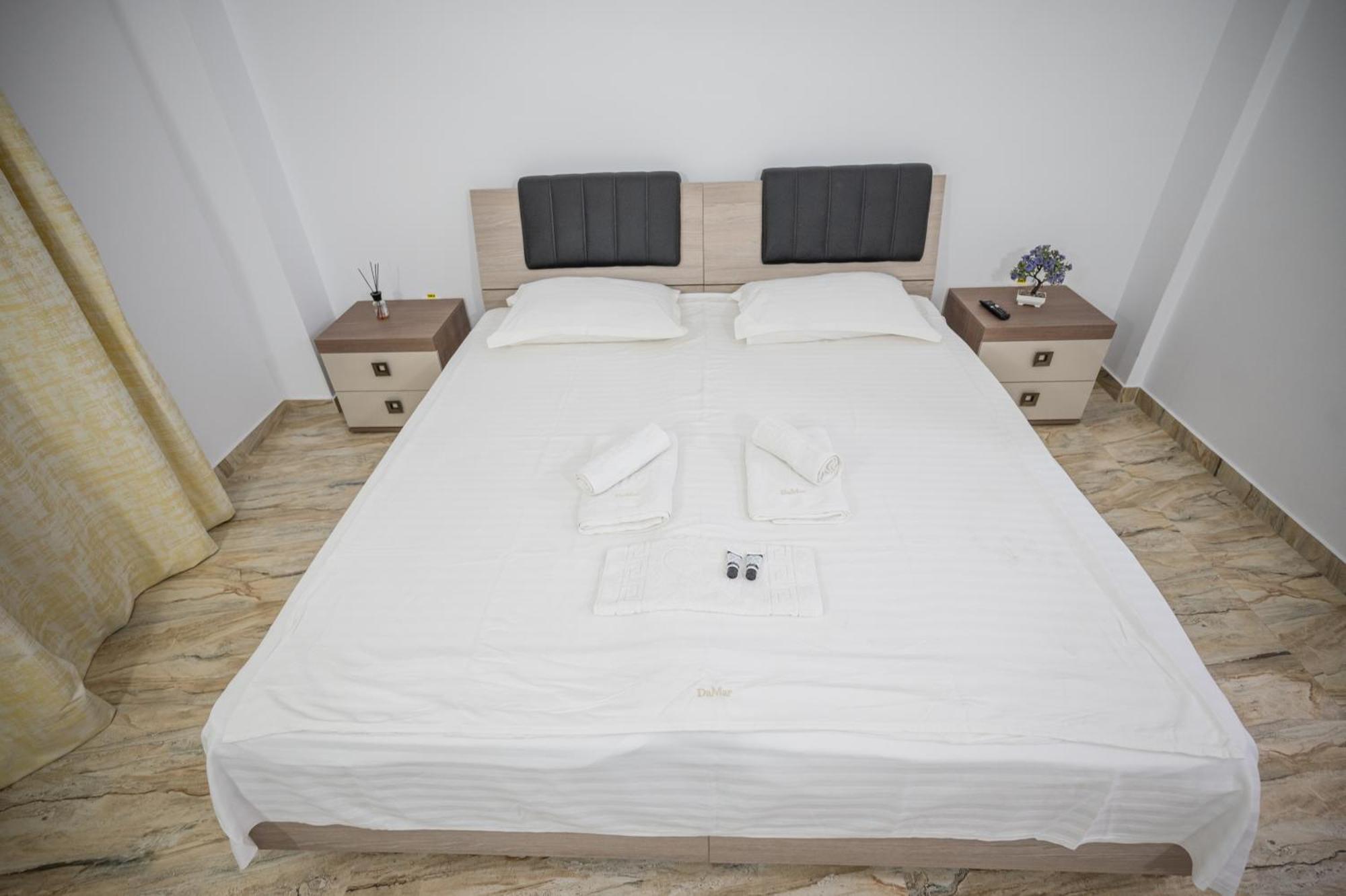 Hotel Damar Costinesti Buitenkant foto