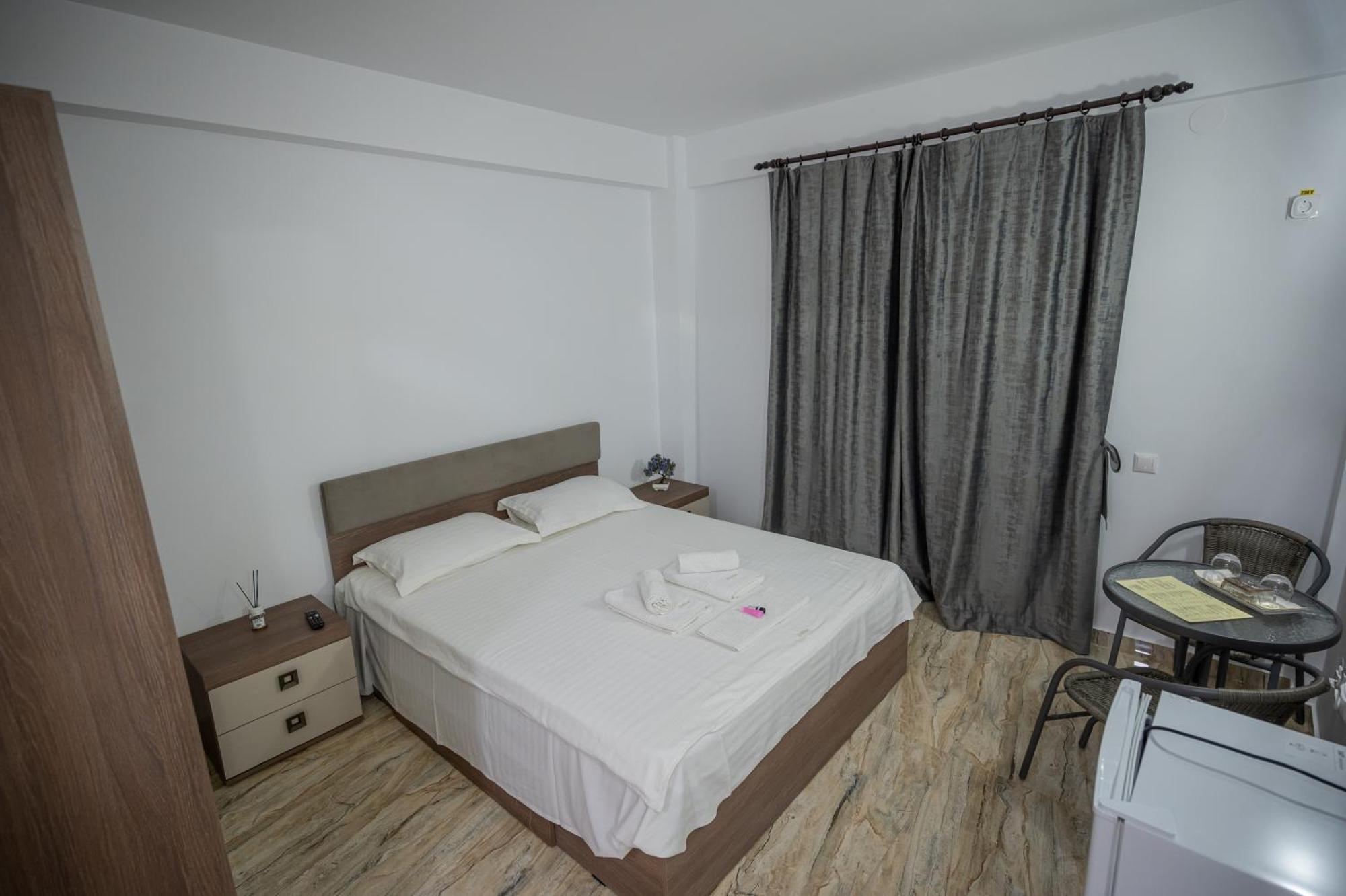Hotel Damar Costinesti Buitenkant foto