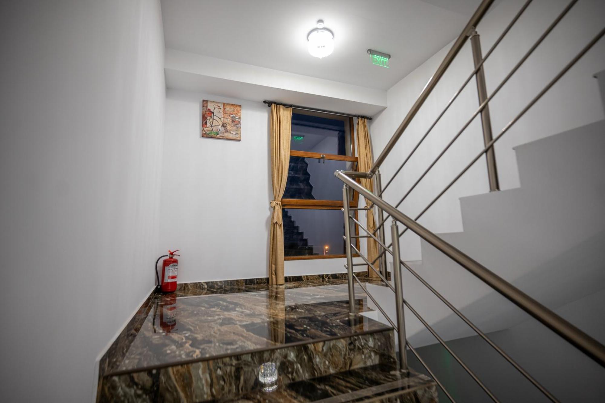 Hotel Damar Costinesti Buitenkant foto